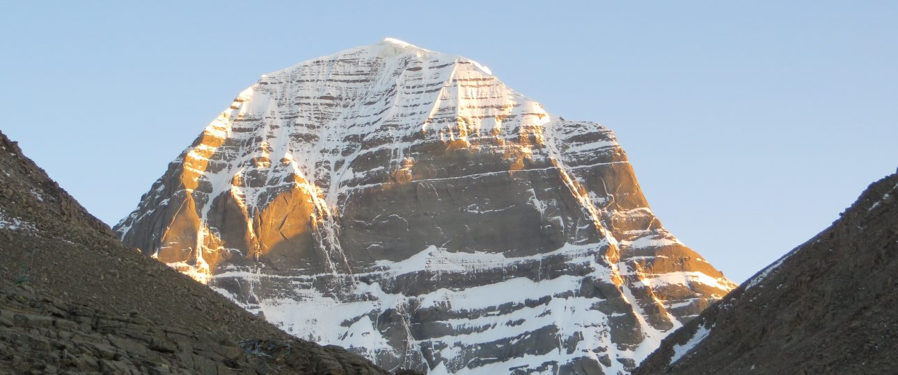 Sacred mountains - Wikipedia